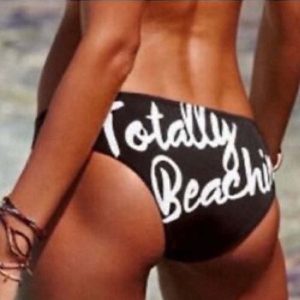 Victoria's Secret Black Cheeky Hipster "Totally Beachin" Sz Medium, NWOT